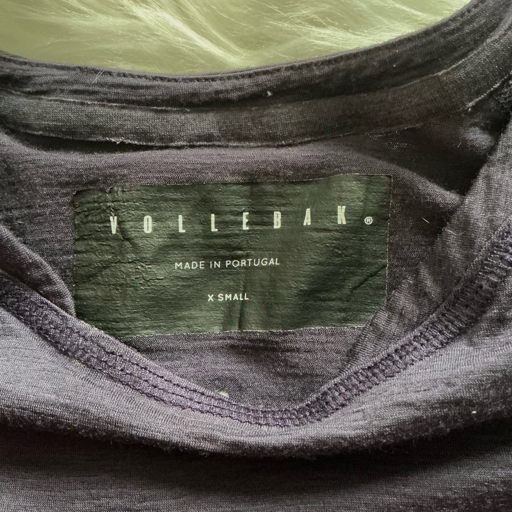 Vollebak Dark Purple Merino Wool T-Shirt Size XS - Picture 6 of 8